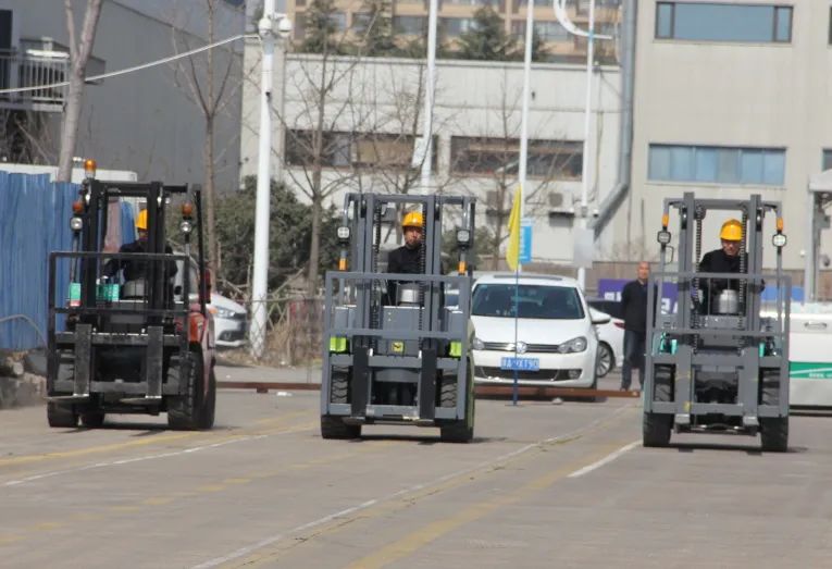 較量完勝,首批實(shí)現(xiàn)銷售數(shù)百臺,這款產(chǎn)品到底有啥魅力?